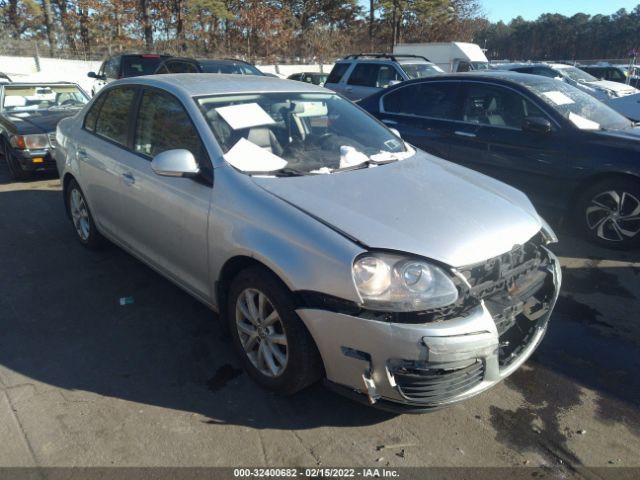 VOLKSWAGEN JETTA SEDAN 2010 3vwaz7aj5am157156