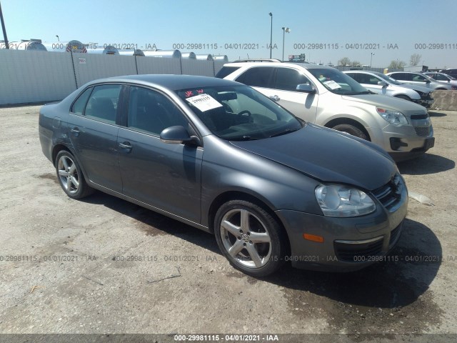 VOLKSWAGEN JETTA SEDAN 2010 3vwaz7aj9am118053