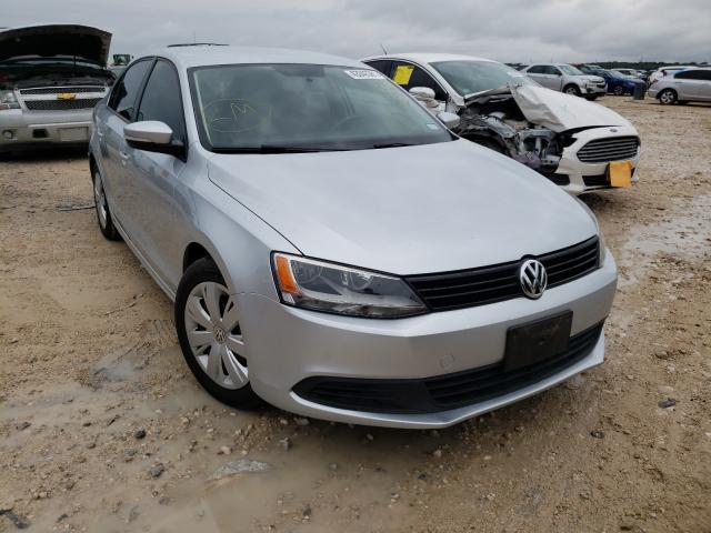 VOLKSWAGEN JETTA SE 2014 3vwb07aj5em329299