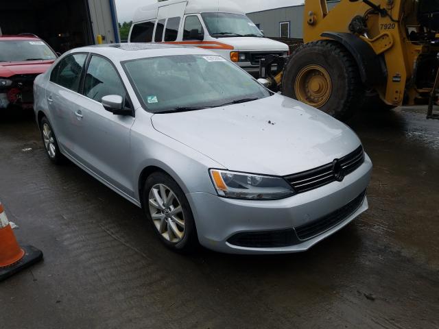 VOLKSWAGEN NULL 2014 3vwb17aj1em439067