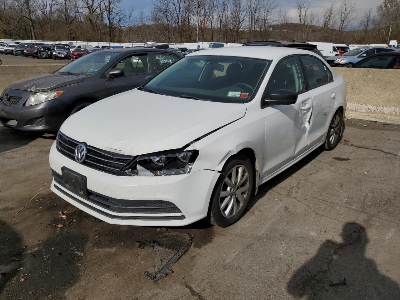 VOLKSWAGEN JETTA 2015 3vwb17aj1fm307931