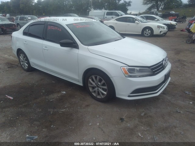 VOLKSWAGEN NULL 2015 3vwb17aj5fm351978