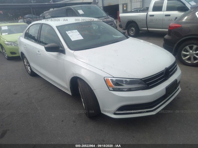 VOLKSWAGEN NULL 2015 3vwb17aj6fm418121