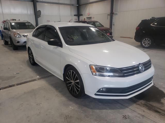 VOLKSWAGEN JETTA SE 2015 3vwb17aj8fm427483