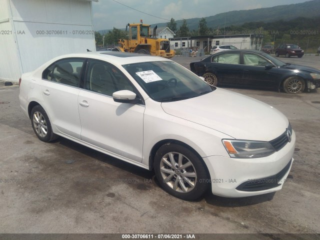 VOLKSWAGEN NULL 2014 3vwb17aj9em206618