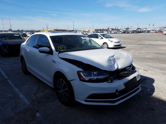 VOLKSWAGEN JETTA SE 2018 3vwb67aj4jm216047