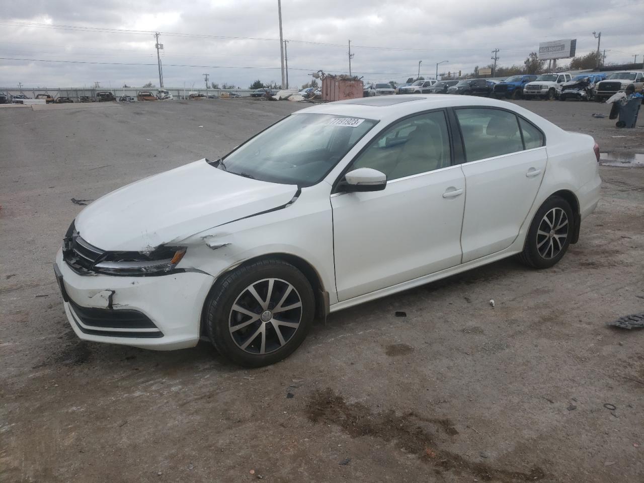 VOLKSWAGEN JETTA 2017 3vwb67ajxhm399481