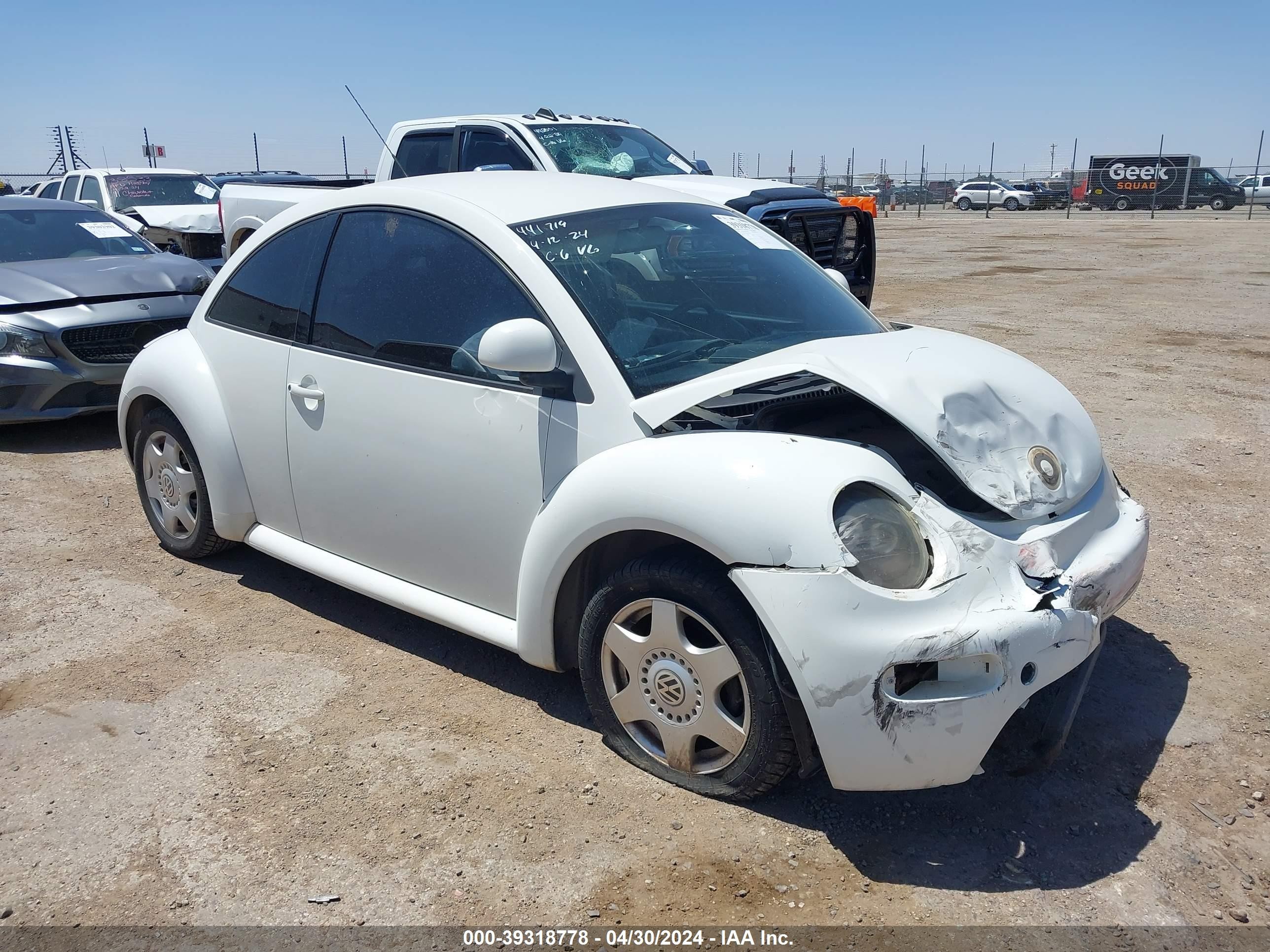 VOLKSWAGEN BEETLE 1998 3vwbb61c4wm015456