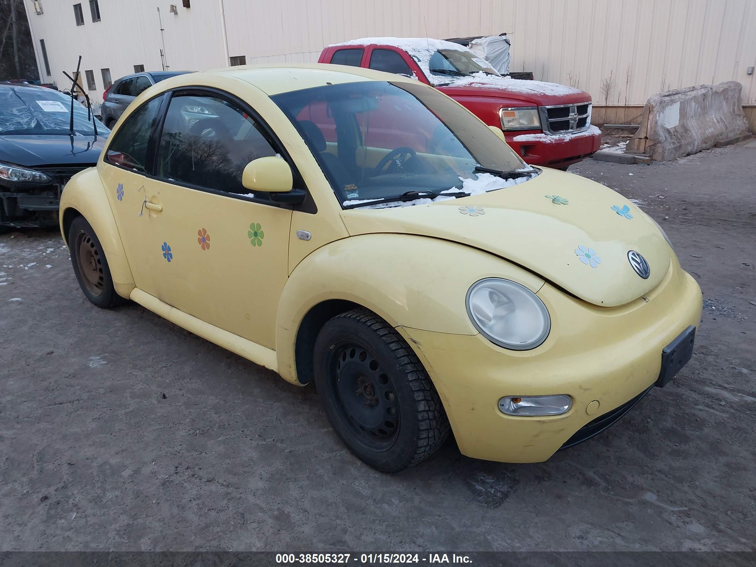 VOLKSWAGEN BEETLE 2000 3vwbc21c0ym470717