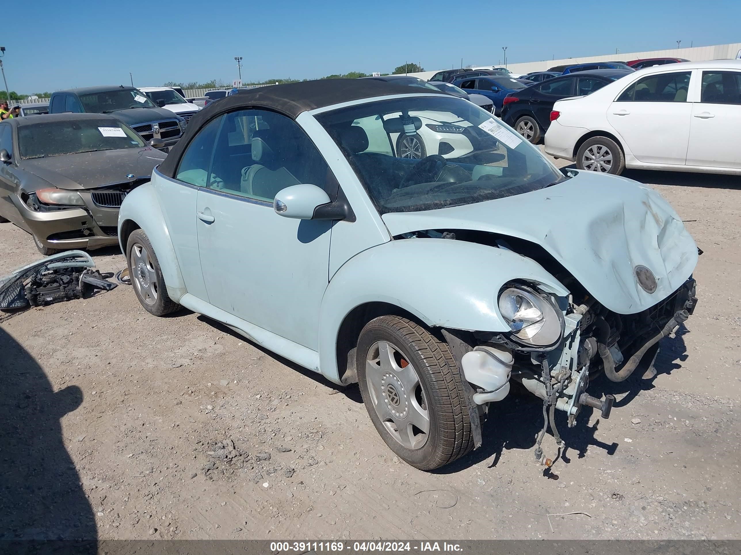 VOLKSWAGEN BEETLE 2005 3vwbm31y25m358348