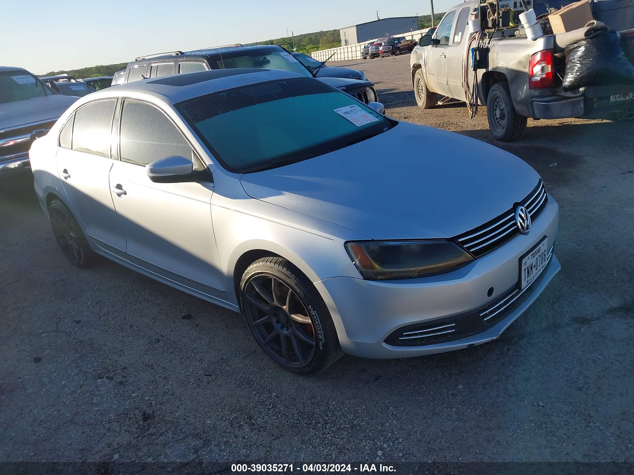 VOLKSWAGEN JETTA 2012 3vwbp7aj8cm378327