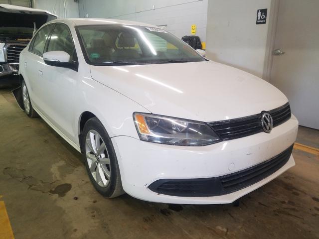 VOLKSWAGEN NULL 2011 3vwbx7aj7bm325097