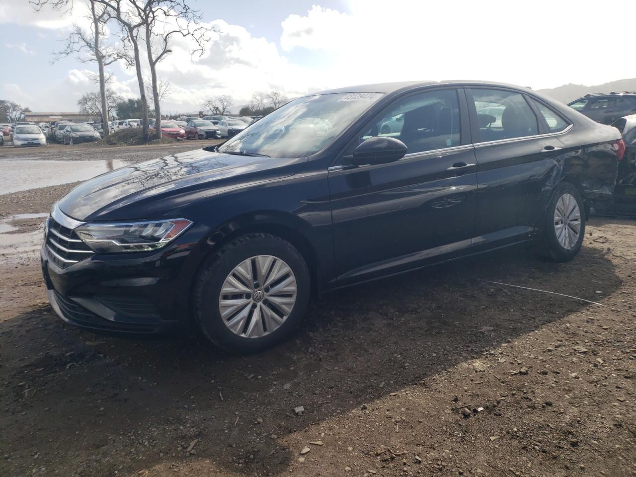 VOLKSWAGEN JETTA 2019 3vwc57bu0km031625