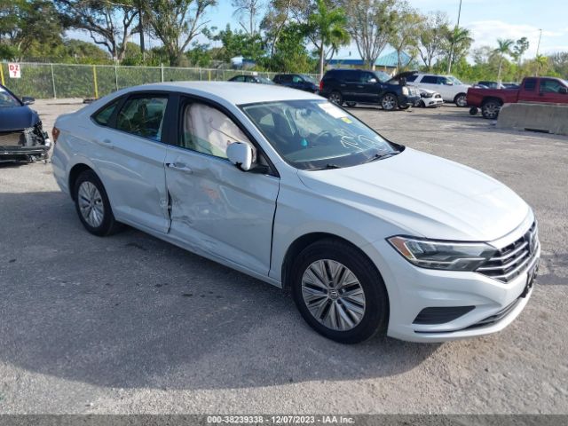 VOLKSWAGEN JETTA 2019 3vwc57bu2km097013