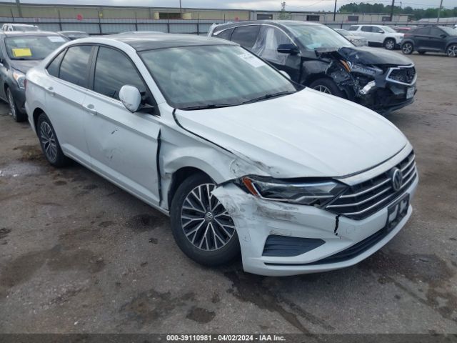 VOLKSWAGEN JETTA 2019 3vwc57bu4km052381