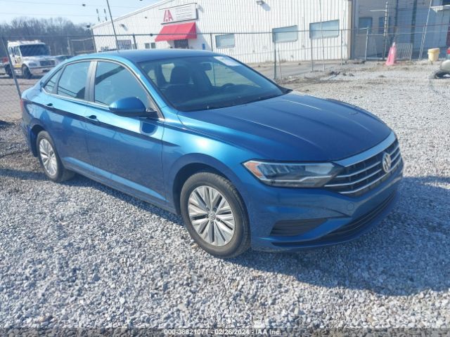 VOLKSWAGEN JETTA 2019 3vwc57bu4km067415