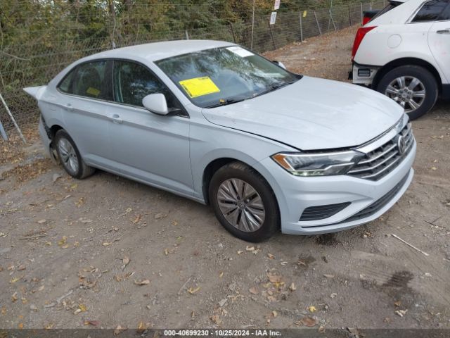 VOLKSWAGEN JETTA 2019 3vwc57bu4km073621