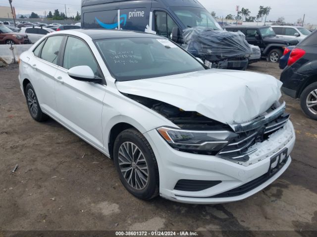 VOLKSWAGEN JETTA 2019 3vwc57bu4km164825