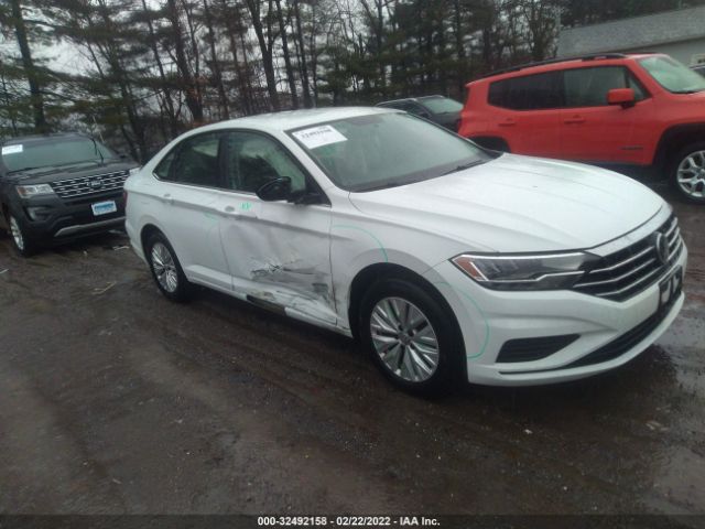 VOLKSWAGEN JETTA 2019 3vwc57bu4km246702