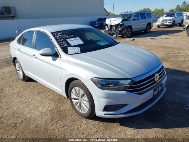 VOLKSWAGEN JETTA 2019 3vwc57bu5km058674