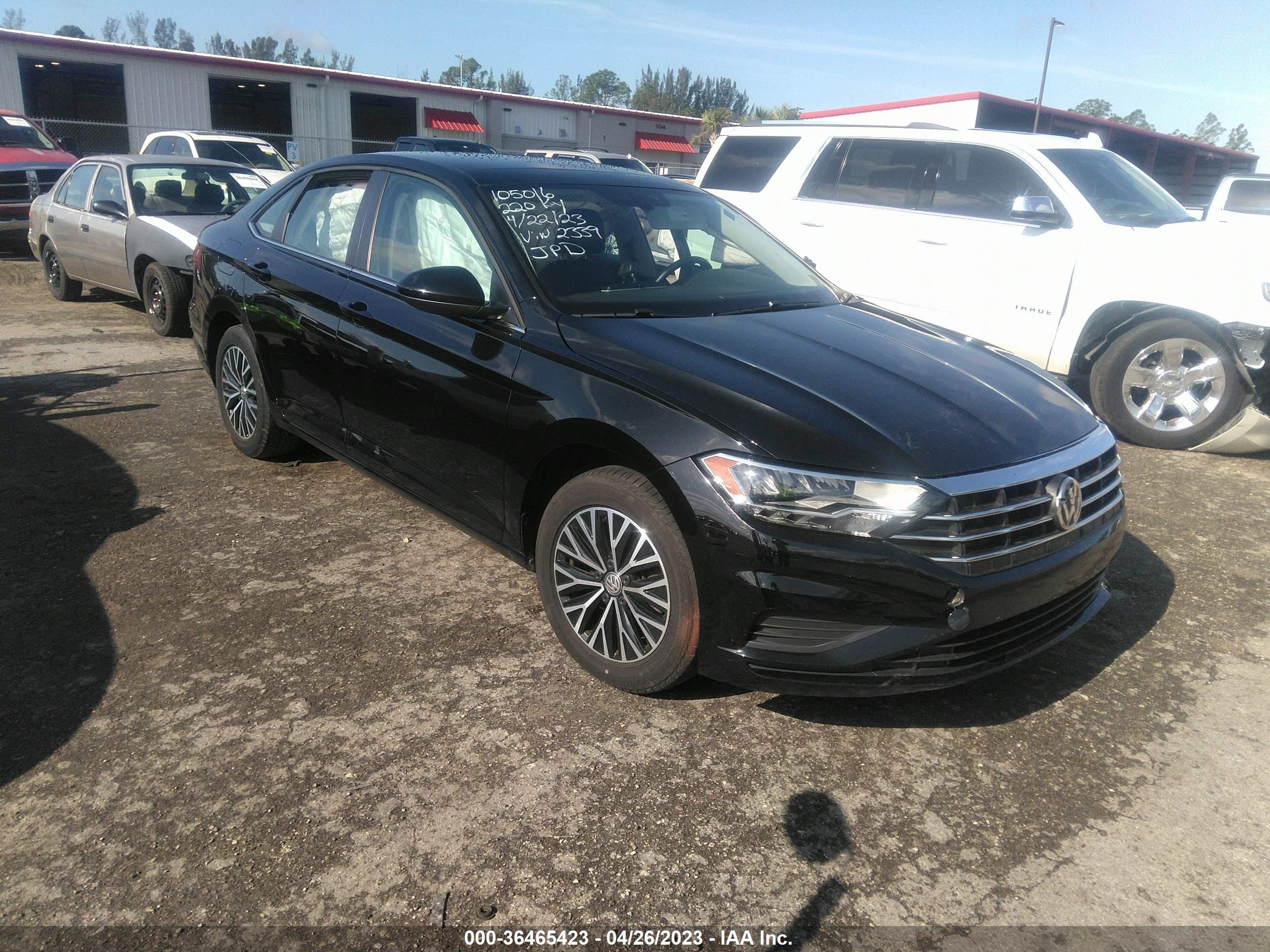 VOLKSWAGEN JETTA 2019 3vwc57bu5km122339