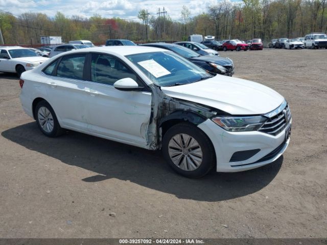 VOLKSWAGEN JETTA 2019 3vwc57bu7km044842