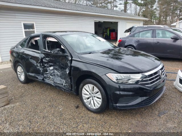 VOLKSWAGEN JETTA 2019 3vwc57bu8km034076