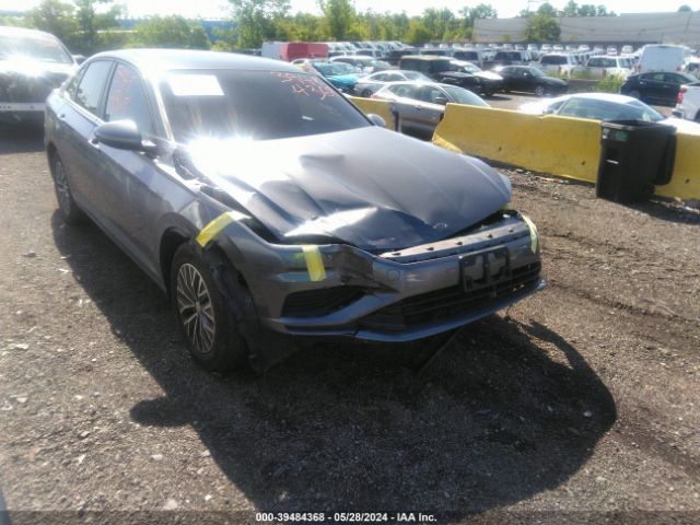 VOLKSWAGEN JETTA 2019 3vwc57bu8km219180