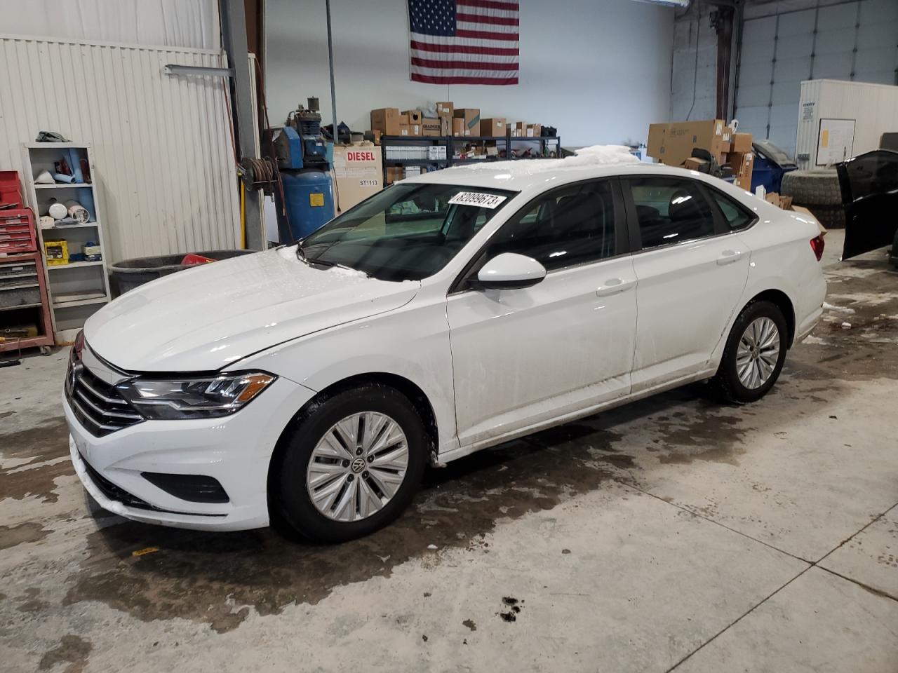 VOLKSWAGEN JETTA 2019 3vwc57bu9km239633