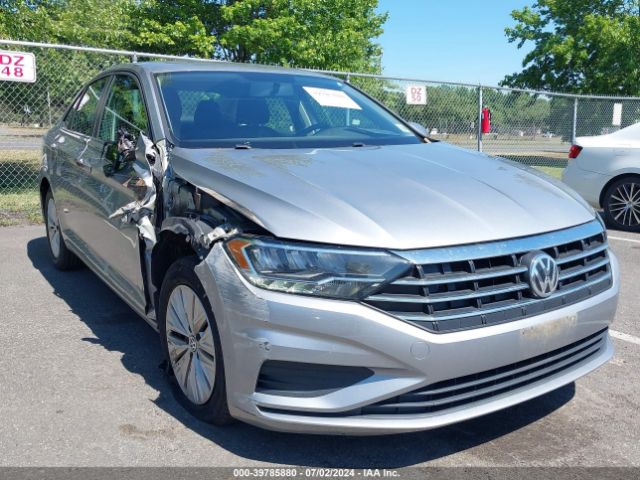 VOLKSWAGEN JETTA 2019 3vwc57bu9km250244