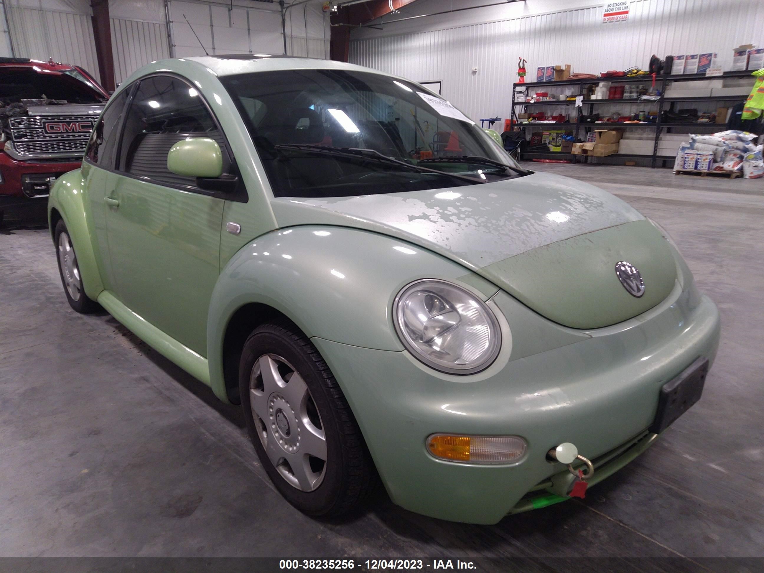 VOLKSWAGEN BEETLE 2000 3vwca21c4ym475588