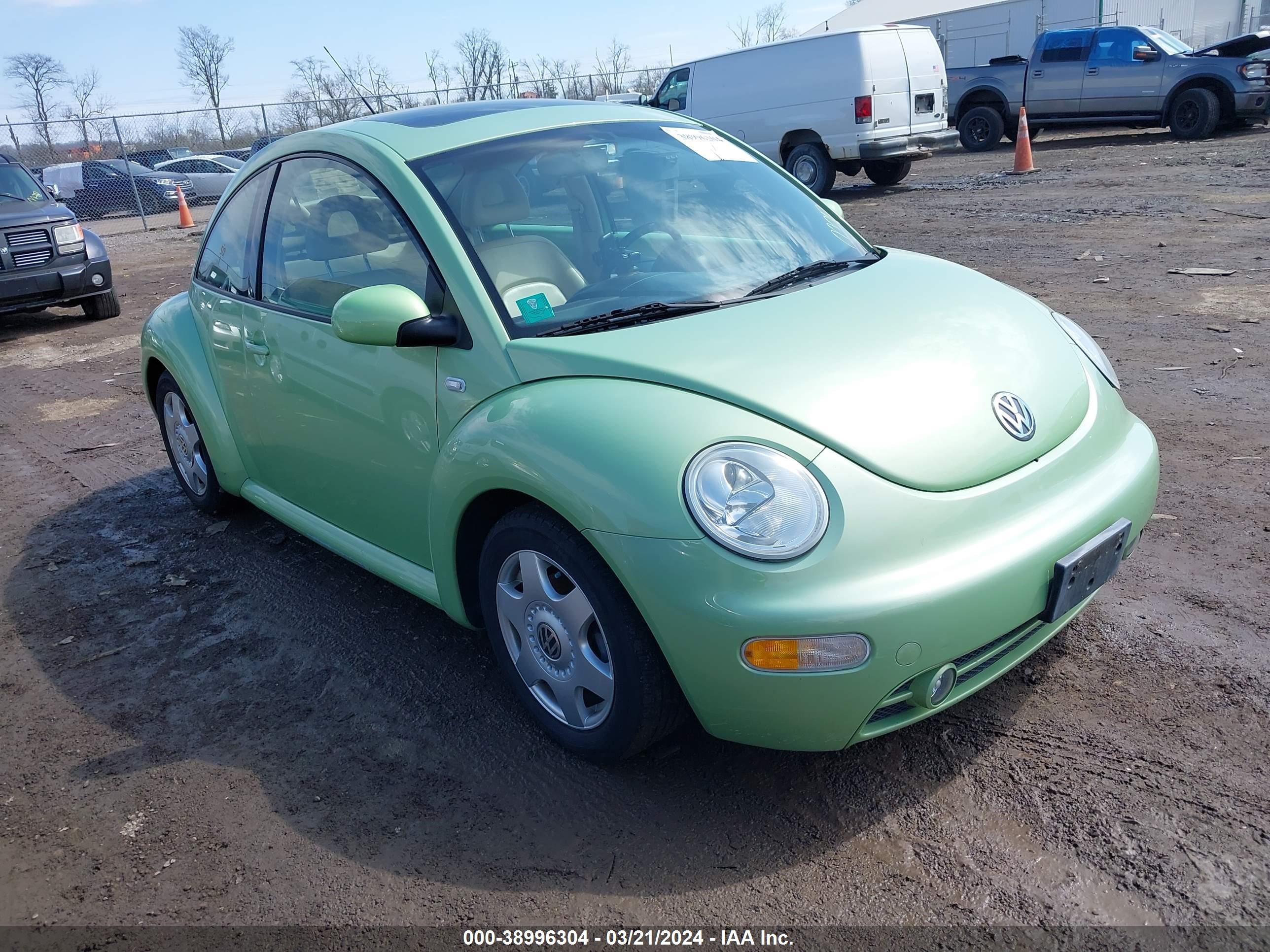 VOLKSWAGEN BEETLE 2001 3vwcb21c01m469077