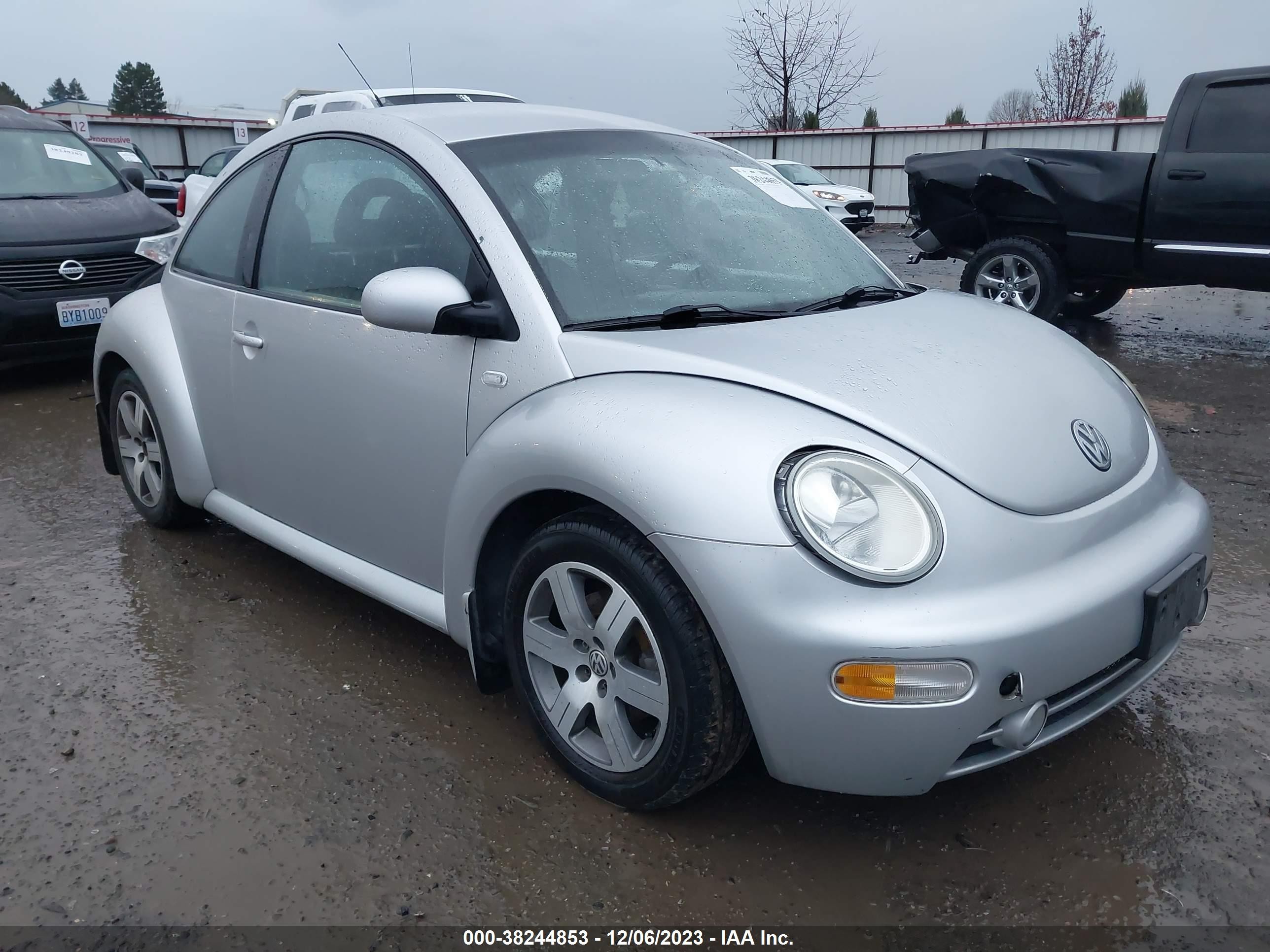 VOLKSWAGEN BEETLE 2001 3vwcb21c81m450406