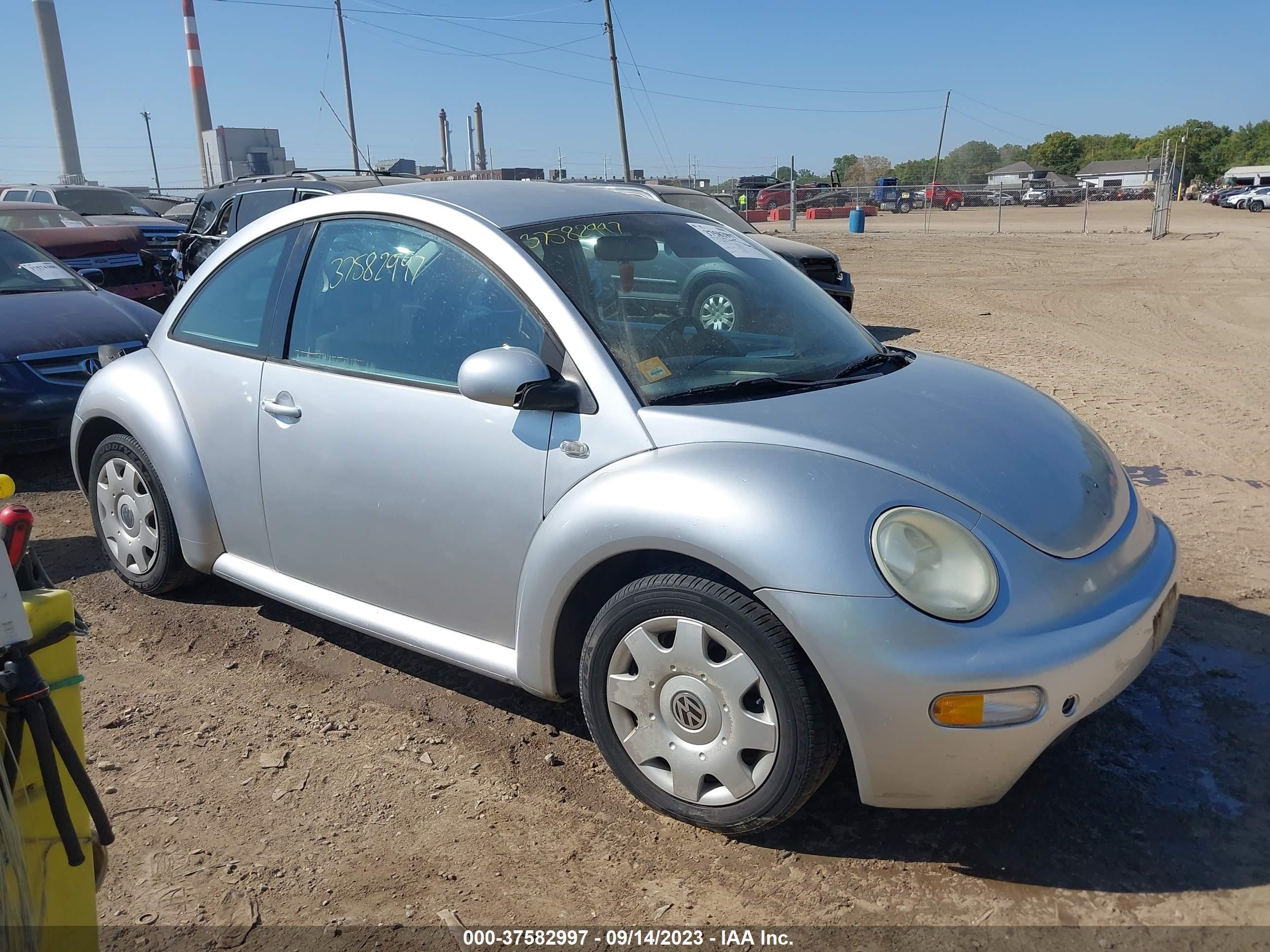 VOLKSWAGEN BEETLE 2002 3vwcb21c82m442940