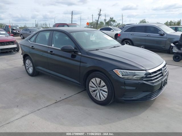 VOLKSWAGEN JETTA 2019 3vwcb7bu2km143027