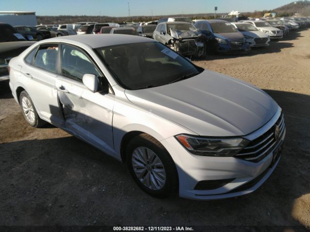 VOLKSWAGEN JETTA 2019 3vwcb7buxkm140201