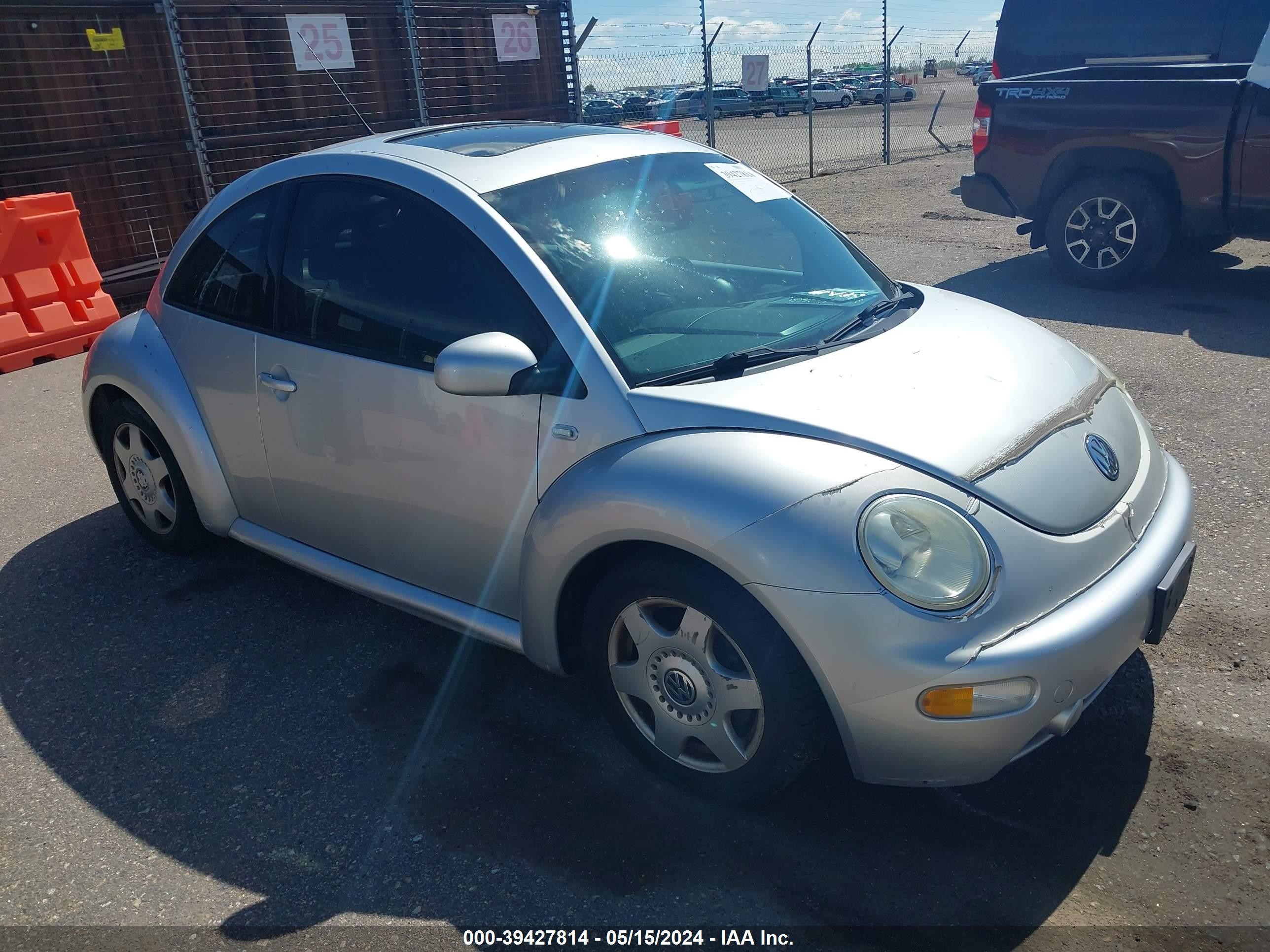 VOLKSWAGEN BEETLE 2001 3vwcc21c41m416699