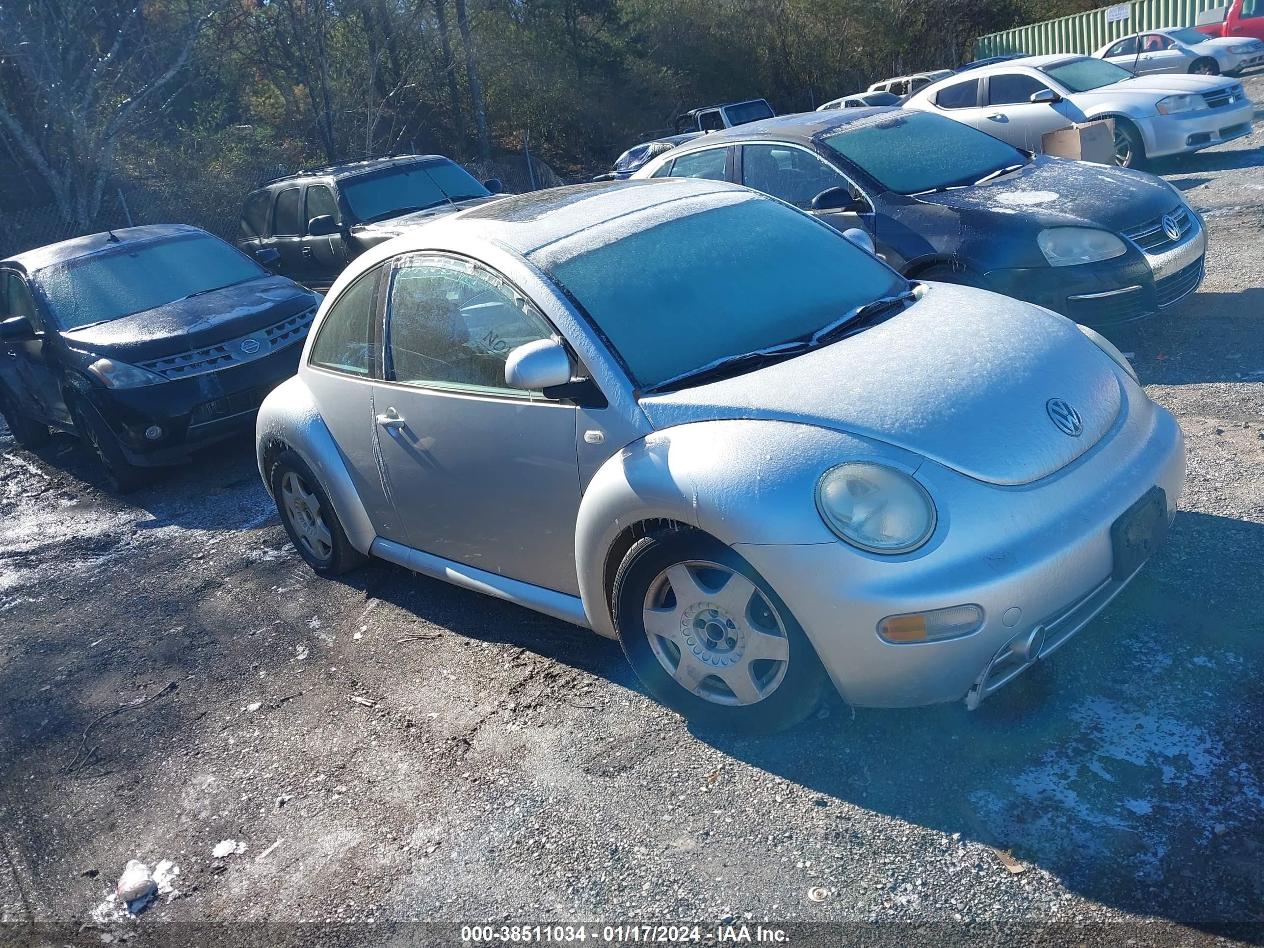 VOLKSWAGEN BEETLE 2000 3vwcc21c4ym460101