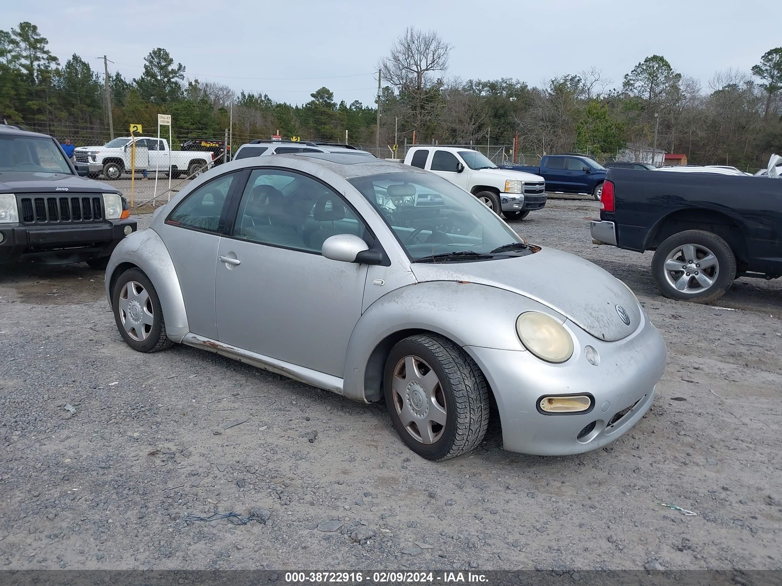 VOLKSWAGEN BEETLE 2001 3vwcd21c31m465129