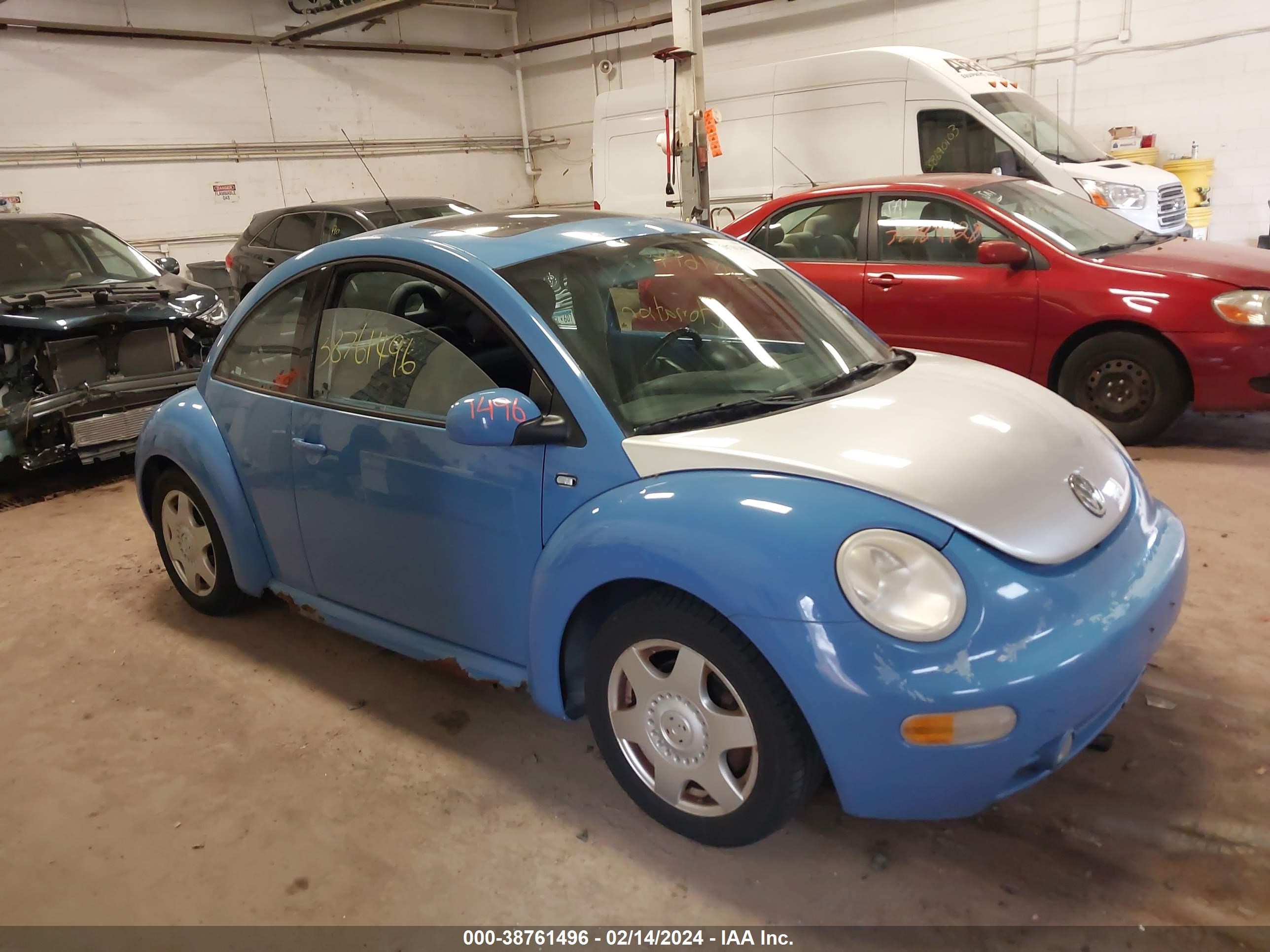 VOLKSWAGEN BEETLE 2001 3vwcd21c51m430799