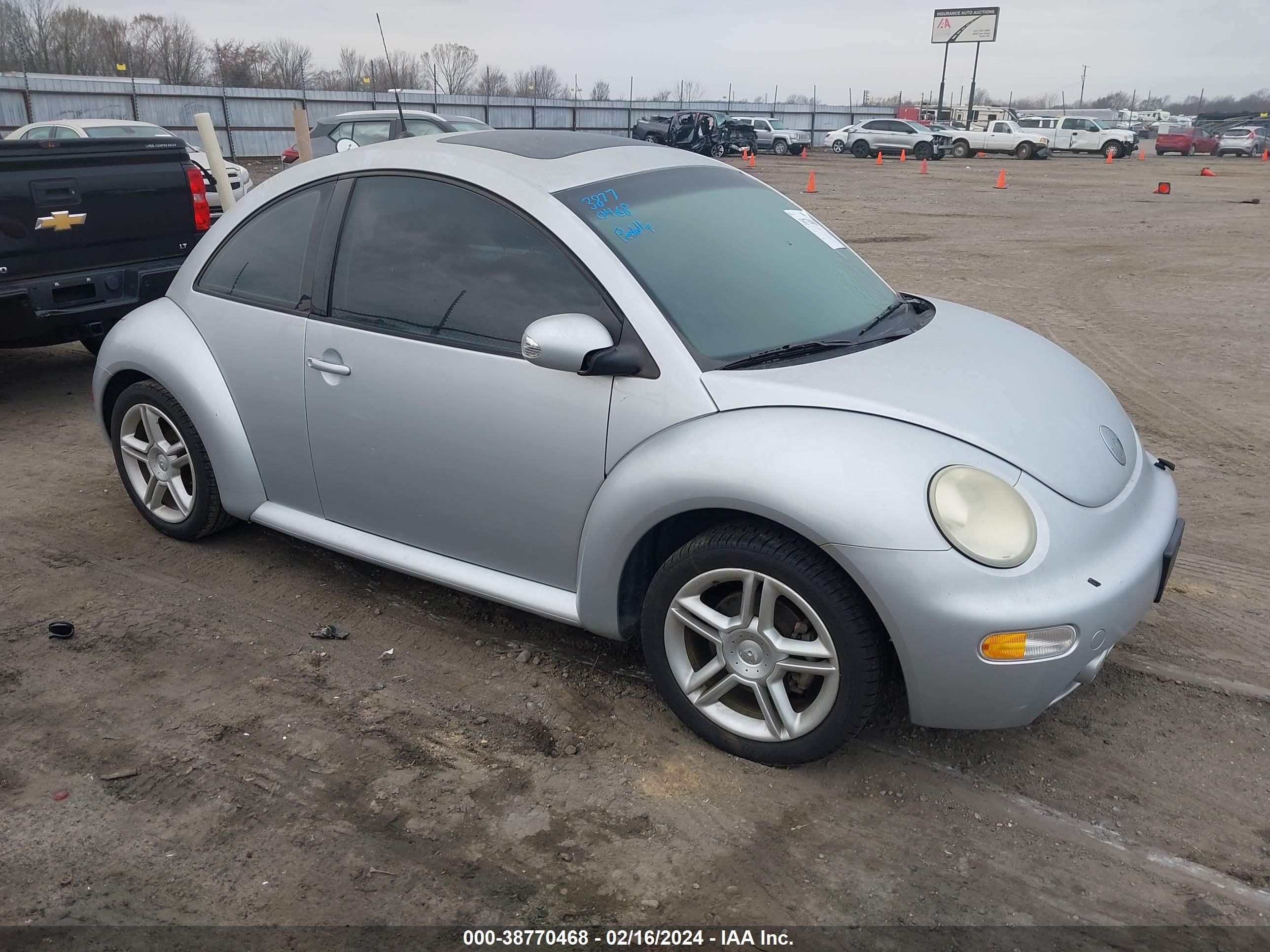 VOLKSWAGEN BEETLE 2005 3vwcd31c25m418377