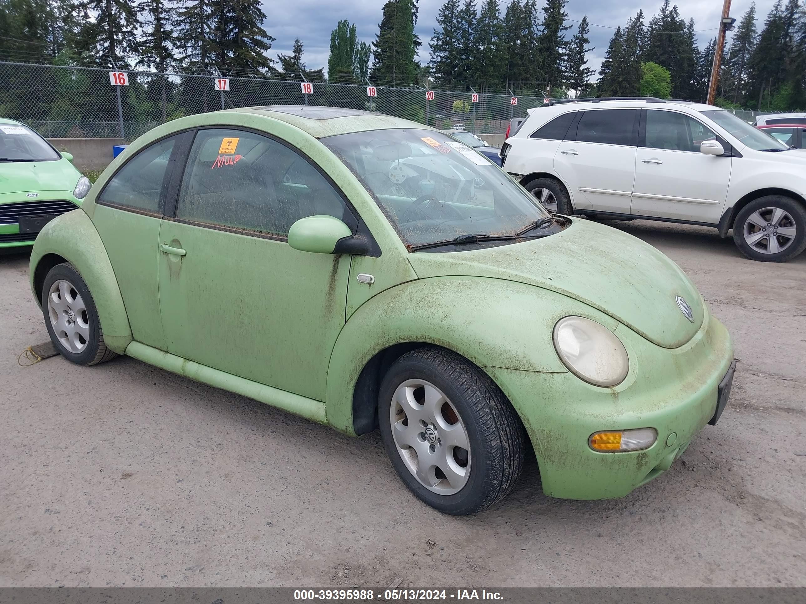 VOLKSWAGEN BEETLE 2003 3vwck21c43m430463