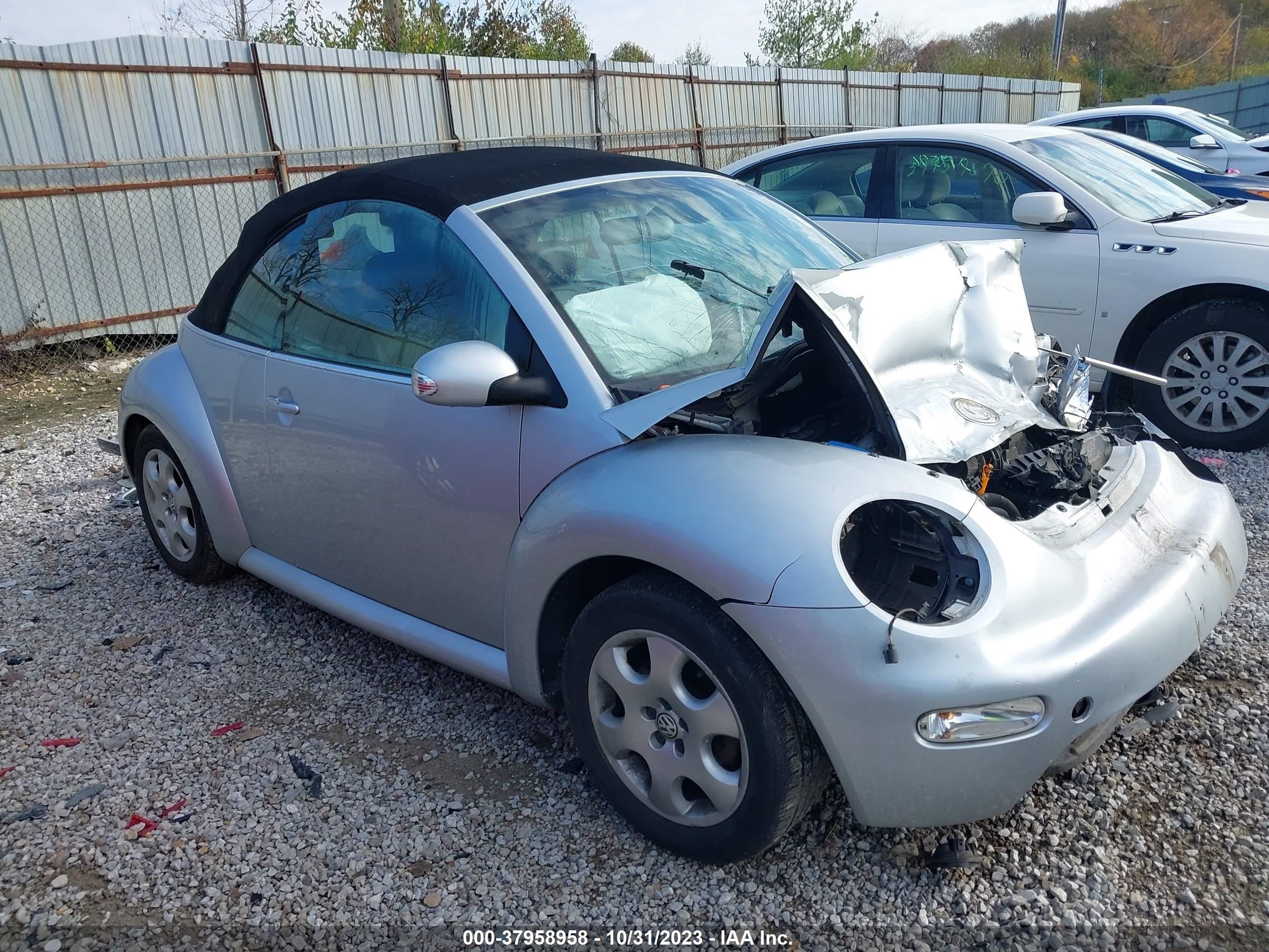 VOLKSWAGEN BEETLE 2003 3vwck21y33m305997