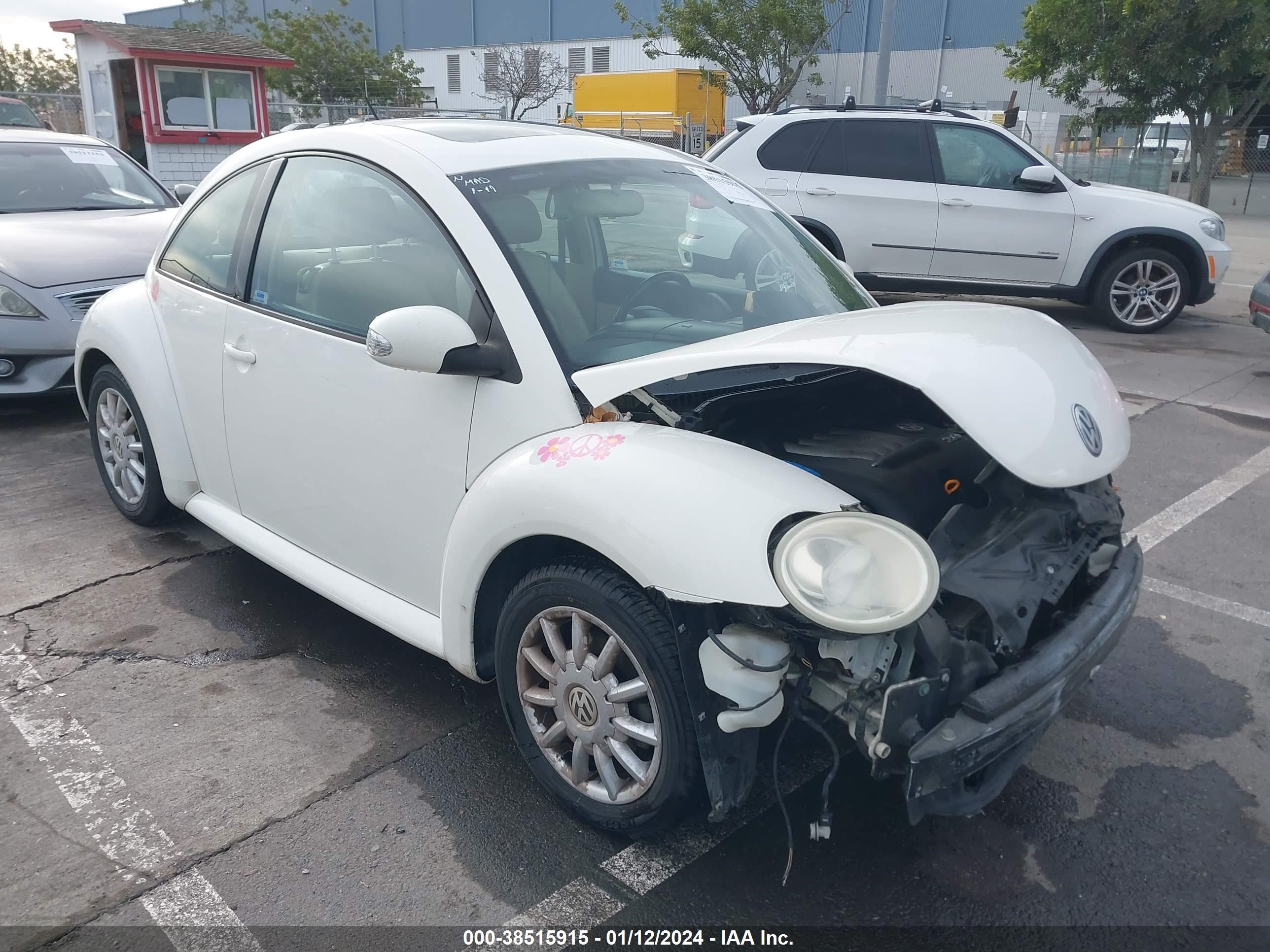 VOLKSWAGEN BEETLE 2005 3vwck31c55m417858