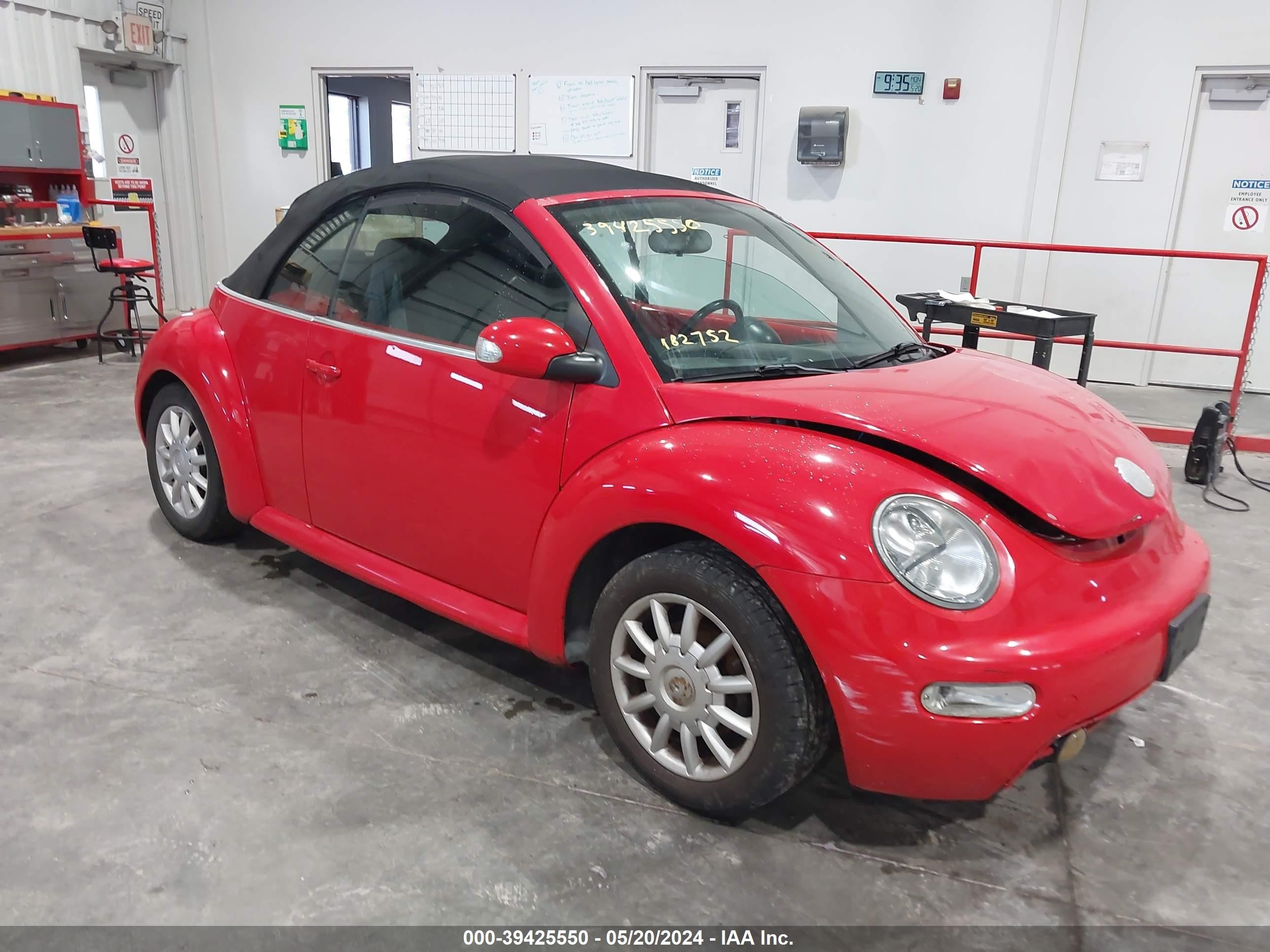 VOLKSWAGEN BEETLE 2004 3vwcm31y04m319874