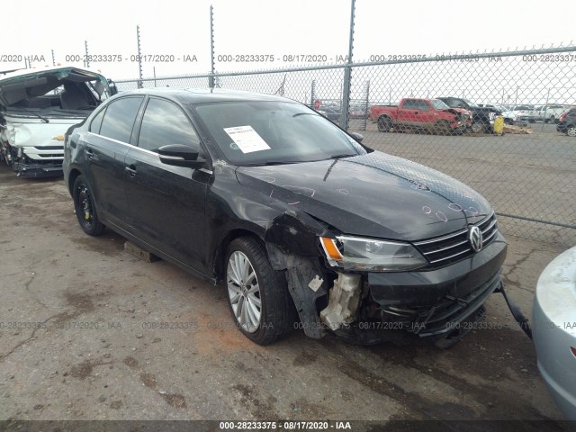 VOLKSWAGEN NULL 2015 3vwd07aj0fm325588