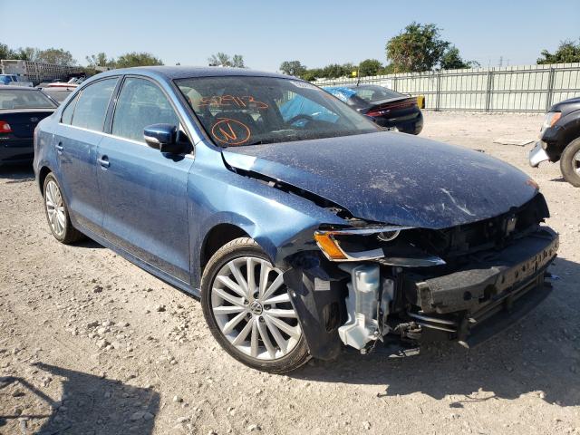 VOLKSWAGEN NULL 2015 3vwd07aj3fm252913