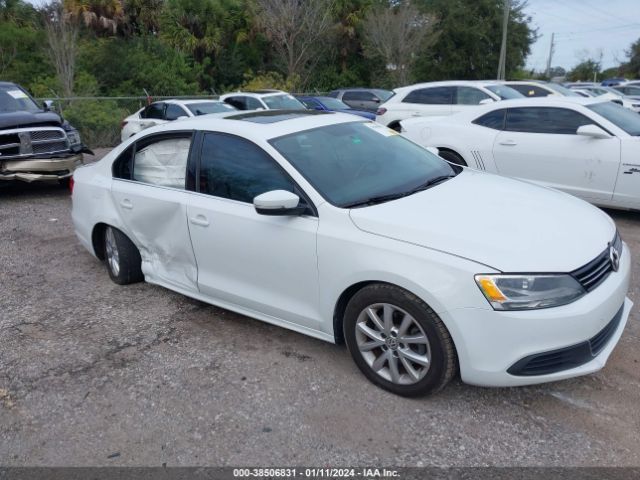 VOLKSWAGEN JETTA 2014 3vwd07aj4em328850