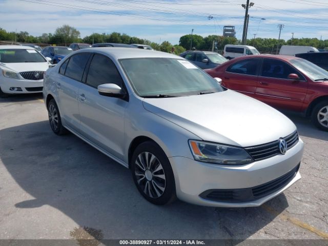 VOLKSWAGEN JETTA 2014 3vwd07aj7em330110