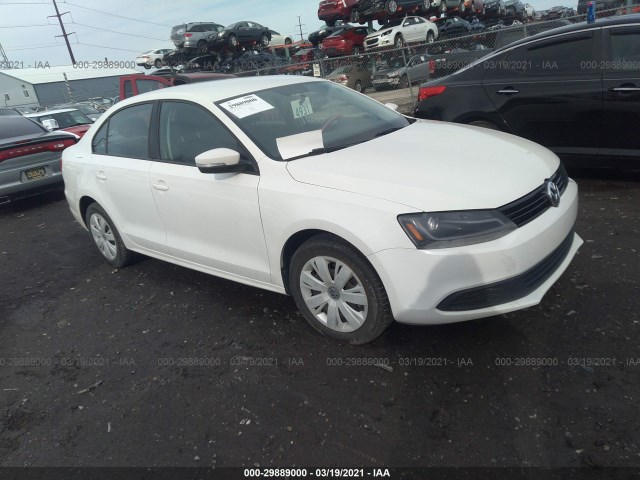 VOLKSWAGEN NULL 2014 3vwd17aj2em241462